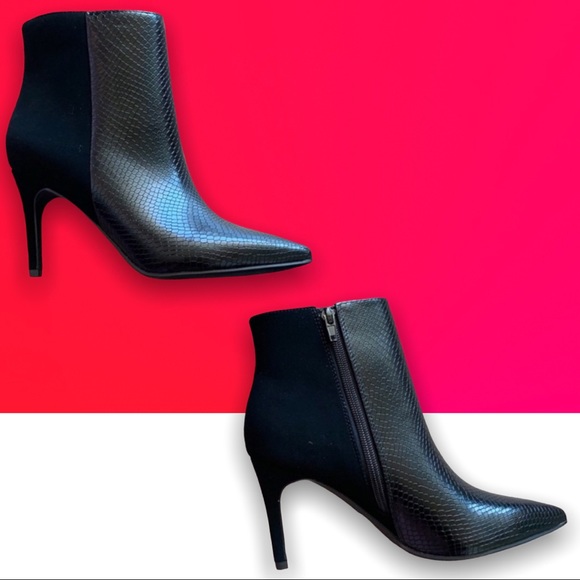 Sexy Delicious Black Python Faux Suede Heel BOOTIE - Picture 3 of 8